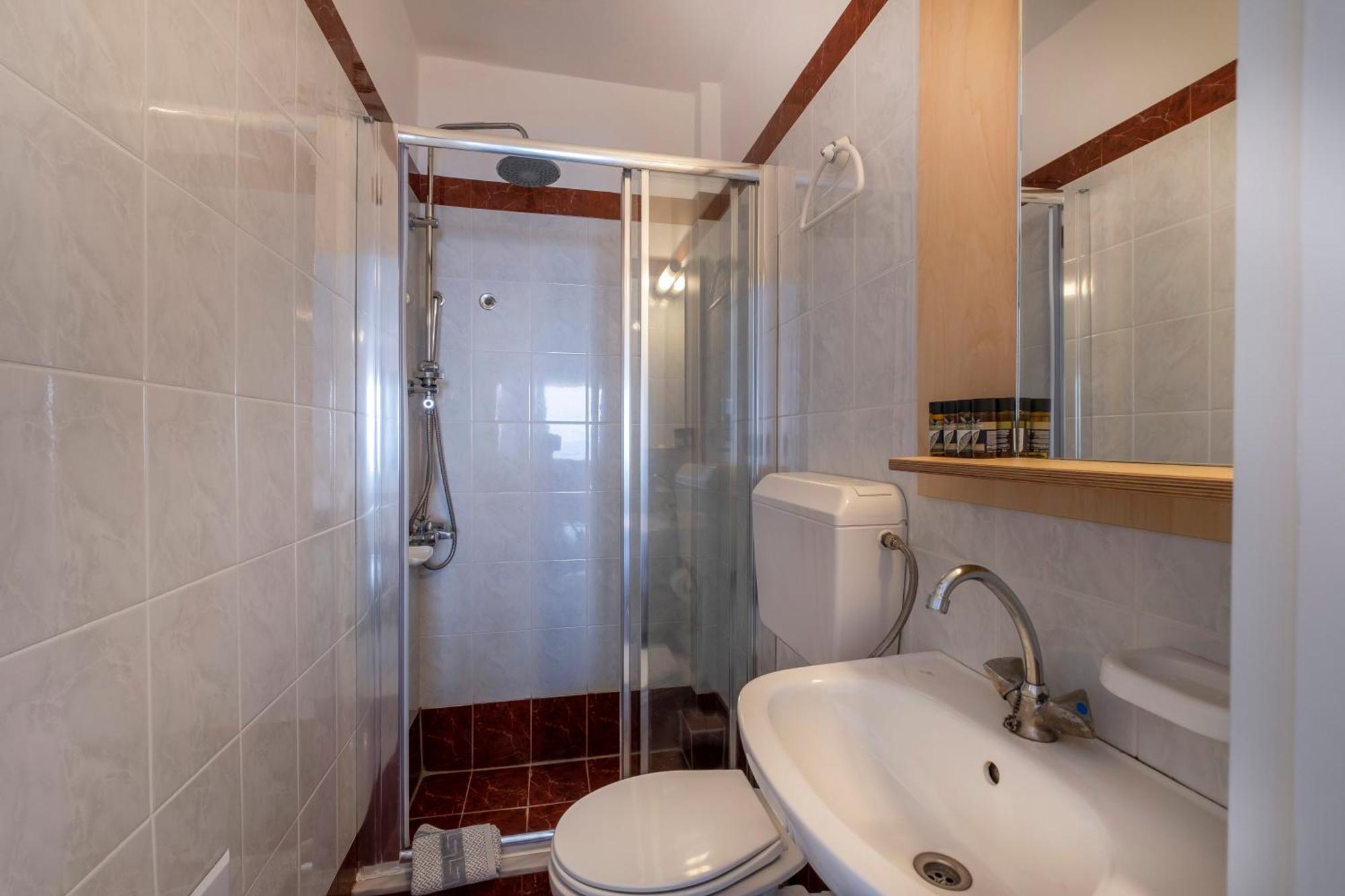 Meli Apartments & Villas Kivérion Buitenkant foto